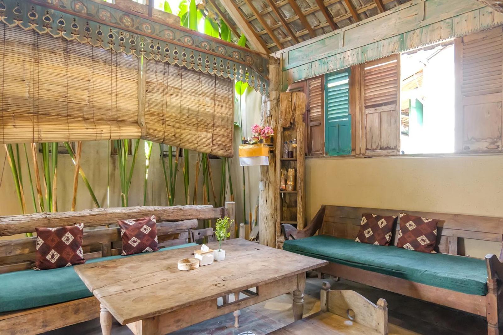 Twospaces Living At Wave And Chill House, Canggu Exteriör bild