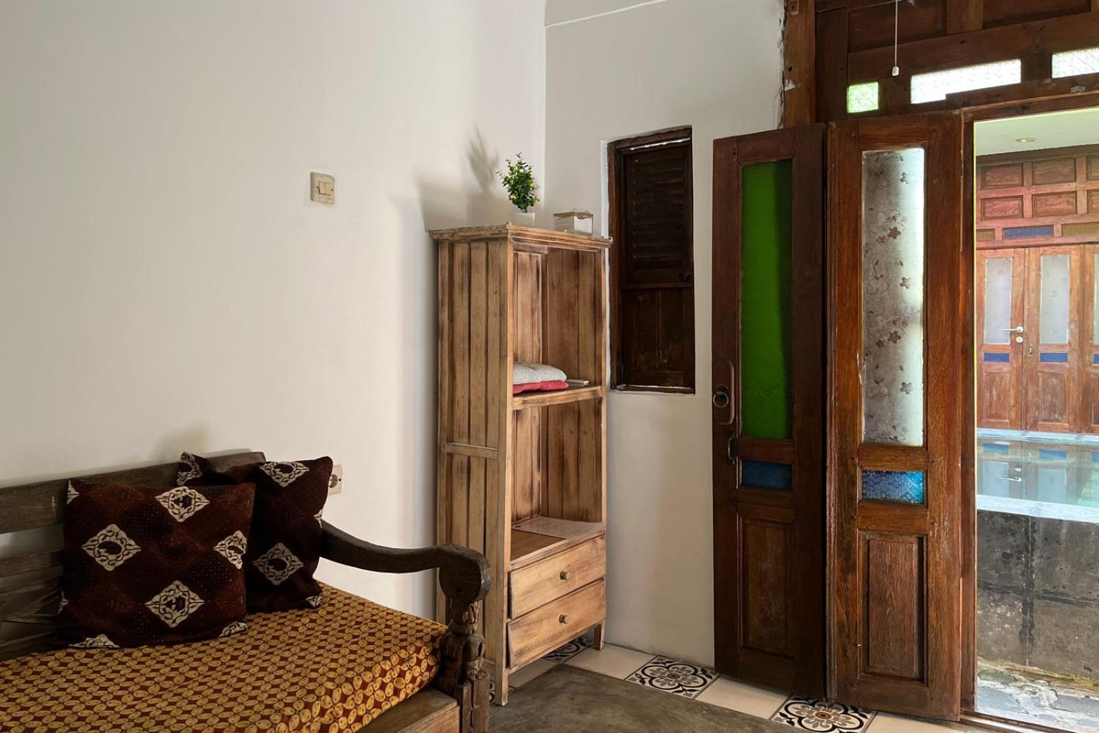 Twospaces Living At Wave And Chill House, Canggu Exteriör bild